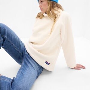 GAP Mockneck Arctic Fleece Pullover Size Large